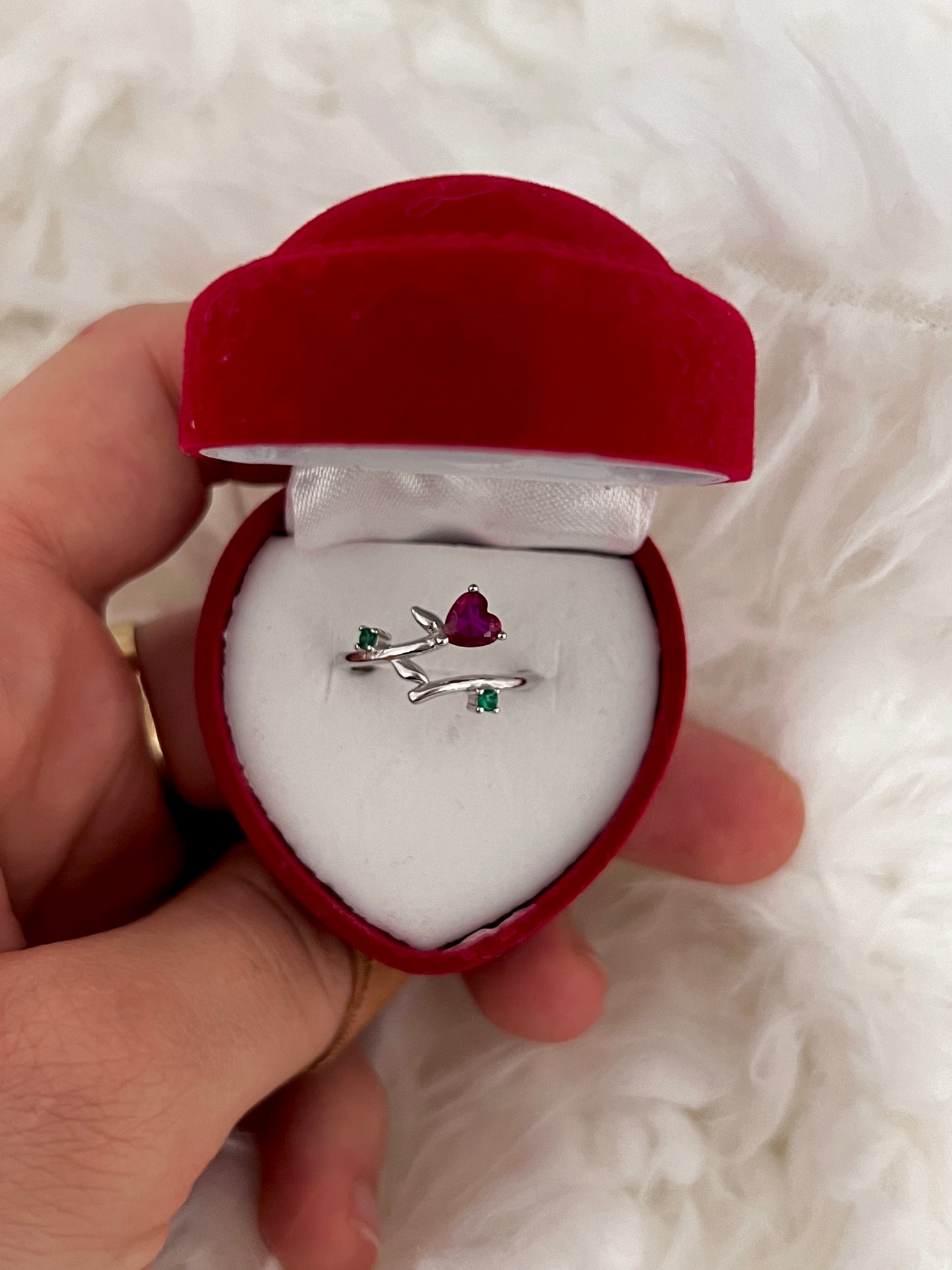 Snow White Ring (PRE-ORDER)
