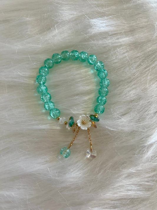 Mini Green Flower Exclusive Beaded Bracelet